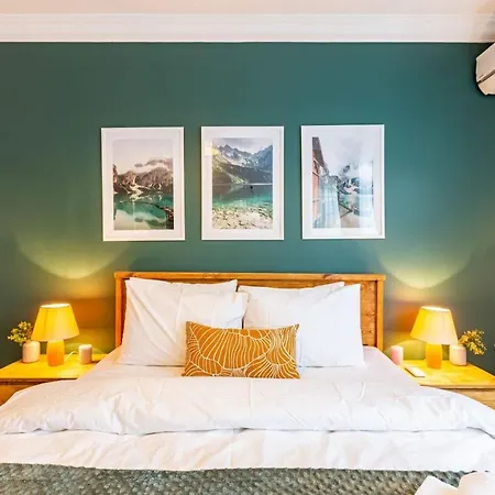 Missafir Sleek Flat With Great Location In Tesviki Istanbul