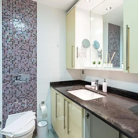 Apartment Missafir Sleek Flat With Great Location In Tesviki