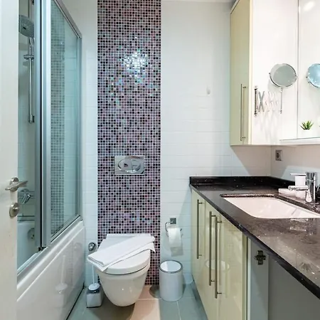 Missafir Sleek Flat With Great Location In Tesviki